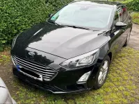 Gebraucht Ford Focus Cool & Connect 101 PS (74 kW) 2021 Schwarz Limousine