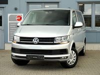 Gebraucht VW Caravelle Comfortline 150 PS (110 kW) 2018 Silber Van / Kleinbus