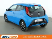 Gebraucht Toyota Aygo X-play 72 PS (52 kW) 2019 Blau Kleinwagen