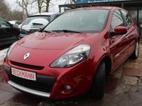 Gebraucht Renault Clio II Dynamique 79 PS (58 kW) 2010 Rot dyna Kleinwagen