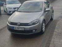 Gebraucht VW Golf VI Team 105 PS (77 kW) 2010 Silber Kleinwagen