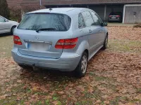 Gebraucht Mercedes B170 116 PS (85 kW) 2006 Blau Van / Kleinbus