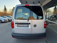 Gebraucht VW Caddy Maxi 125 PS (91 kW) 2017 Silber Van / Kleinbus
