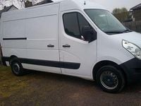 Second-hand Renault Master 110 CP (80 kW) 2019 Alb Pickup