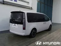 Gebraucht Hyundai Staria Signature 224 PS (164 kW) 2026 Creamy white Van / Kleinbus