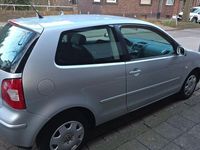 Gebraucht VW Polo Basis 64 PS (47 kW) 2003 Silber Kleinwagen