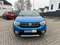 Gebraucht Dacia Sandero Celebration 90 PS (66 kW) 2018 Blau sky SUV