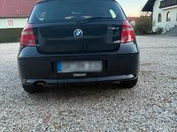 Gebraucht BMW 118 143 PS (105 kW) 2008 Schwarz Kleinwagen