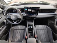 Gebraucht VW Tayron R-line 150 PS (110 kW) 2025 Grenadillschwarz metallic SUV