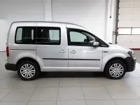 Używany VW Caddy Trendline 125 KM (91 kW) 2018 Srebrny Minivan