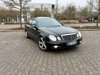 Gebraucht Mercedes E320 224 PS (164 kW) 2006 Schwarz Limousine
