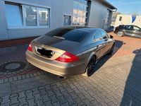 Gebraucht Mercedes CLS320 265 PS (194 kW) 2007 Grau Coupé