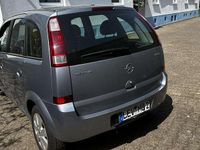 Używany Opel Meriva Edition 101 KM (74 kW) 2005 Szary Minivan