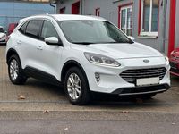 Gebraucht Ford Kuga Titanium 150 PS (110 kW) 2021 Frozen white SUV