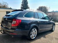 Gebraucht Skoda Superb 200 PS (147 kW) 2011 Grau Kombi