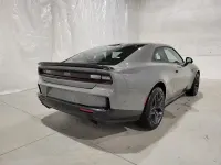 Neu Dodge Charger 551 PS (405 kW) 2026 Grau Kleinwagen