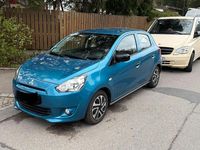 Gebraucht Mitsubishi Space Star 71 PS (52 kW) 2016 Blau Kleinwagen