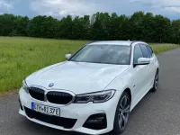 Gebraucht BMW 330e Performance 292 PS (214 kW) 2022 Weiß Kombi
