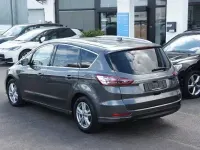 Gebraucht Ford S-MAX Titanium 150 PS (110 kW) 2022 Grau Van / Kleinbus
