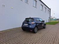 Second-hand Renault Zoe Iconic 100 kW (136 CP) 2023 Albastru Hatchback