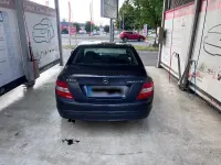 Gebraucht Mercedes C180 Avantgarde 156 PS (114 kW) 2007 Schwarz Limousine