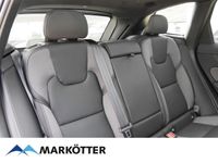 gebraucht Volvo XC60 Plus Dark B4 AWD AHK/ACC/PANO/H&K/FSH/20''