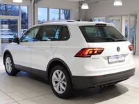 gebraucht VW Tiguan 2.0 TSI Comfort.BMT 4Motion *AHK/LED*