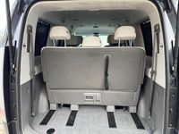 Gebraucht Hyundai Staria Signature 177 PS (130 kW) 2024 Grau Van / Kleinbus