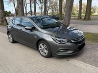 Gebraucht Opel Astra Dynamic 125 PS (91 kW) 2019 Grau Limousine