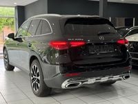 Gebraucht Mercedes GLC220 197 PS (144 kW) 2024 Schwarz SUV