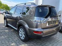 Gebraucht Mitsubishi Outlander Edition 147 PS (108 kW) 2011 Granitbraun (m) SUV