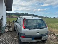 Używany Opel Corsa 58 KM (42 kW) 2001 Srebrny Hatchback