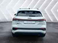 Gebraucht Audi Q4 e-tron S-Line 150 kW (204 PS) 2026 Weiß SUV