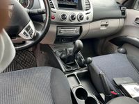 Gebraucht Mitsubishi L200 178 PS (130 kW) 2012 Schwarz Pickup