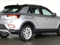 Gebraucht VW T-Roc Style 150 PS (110 kW) 2022 Silber / pyritsilber zweifarbig / metallic SUV