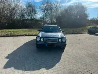 Używany Mercedes E280 204 KM (150 kW) 1999 Kombi