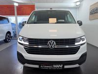 Gebraucht VW Multivan Trendline 150 PS (110 kW) 2020 Weiß Van / Kleinbus
