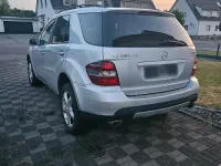 Gebraucht Mercedes ML280 190 PS (139 kW) 2007 Silber SUV