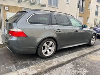 Gebraucht BMW 525 177 PS (130 kW) 2007 Grau Kombi
