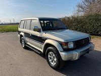 Gebraucht Mitsubishi Montero 99 PS (72 kW) 1994 Silber SUV
