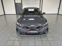Usado Kia Ceed Vision 160 CV (117 kW) 2022 Plateado Utilitario