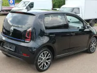 Gebraucht VW e-up! Edition 61 kW (83 PS) 2023 Schwarz Kleinwagen