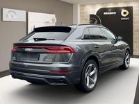 Gebraucht Audi Q8 S-Line 286 PS (210 kW) 2023 Grau SUV