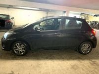 Gebraucht Toyota Yaris 90 PS (66 kW) 2015 Schwarz Limousine