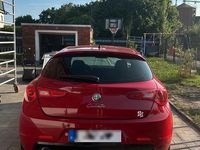 Gebraucht Alfa Romeo Giulietta 120 PS (88 kW) 2012 Rot Kleinwagen