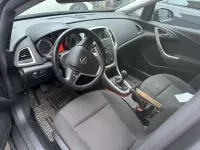 Gebraucht Opel Astra Edition 95 PS (69 kW) 2012 Grau Kombi