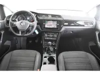 Gebraucht VW Touran Highline 116 PS (85 kW) 2019 Van / Kleinbus