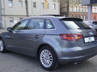 Gebraucht Audi A3 Ambiente 140 PS (102 kW) 2014 Grau Limousine