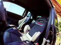 Gebraucht Abarth 695 179 PS (131 kW) 2024 Schwarz Kleinwagen