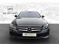Gebraucht Mercedes E220 194 PS (142 kW) 2018 Schwarz Limousine